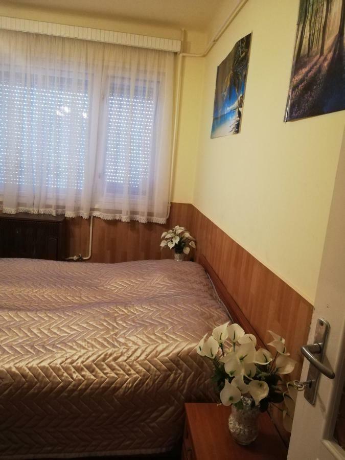 Szoboszlofonix Vendeghaz Hotel Hajduszoboszlo Bagian luar foto