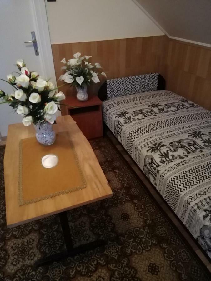 Szoboszlofonix Vendeghaz Hotel Hajduszoboszlo Bagian luar foto