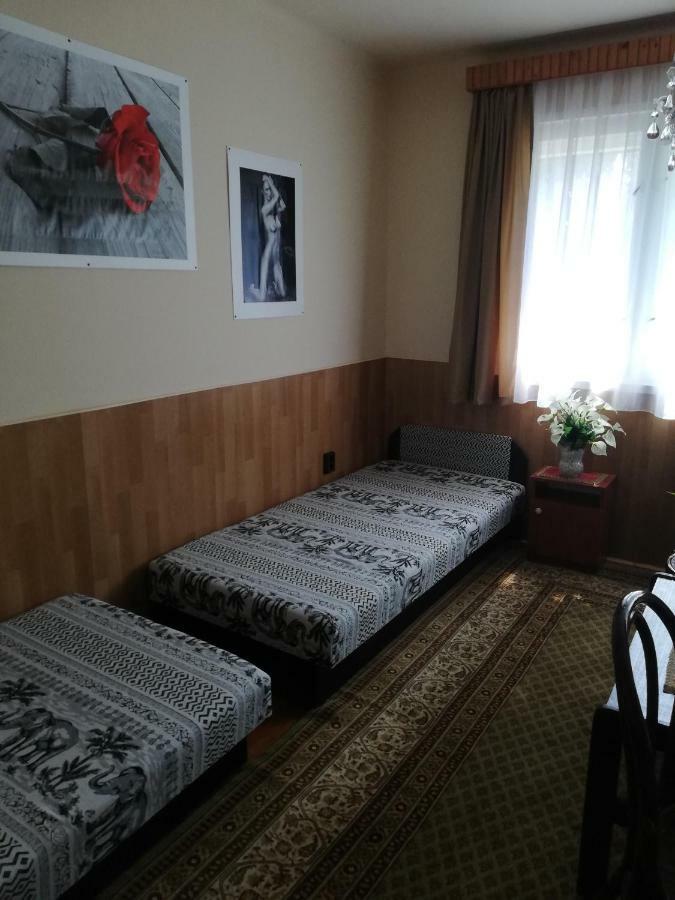 Szoboszlofonix Vendeghaz Hotel Hajduszoboszlo Bagian luar foto