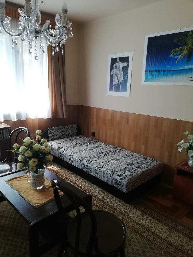 Szoboszlofonix Vendeghaz Hotel Hajduszoboszlo Bagian luar foto