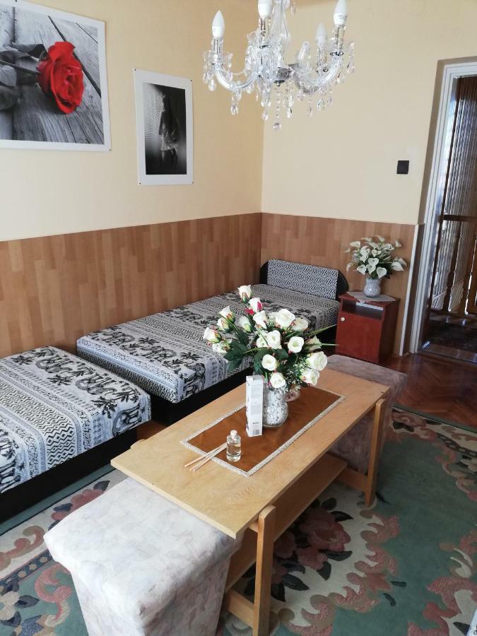 Szoboszlofonix Vendeghaz Hotel Hajduszoboszlo Bagian luar foto